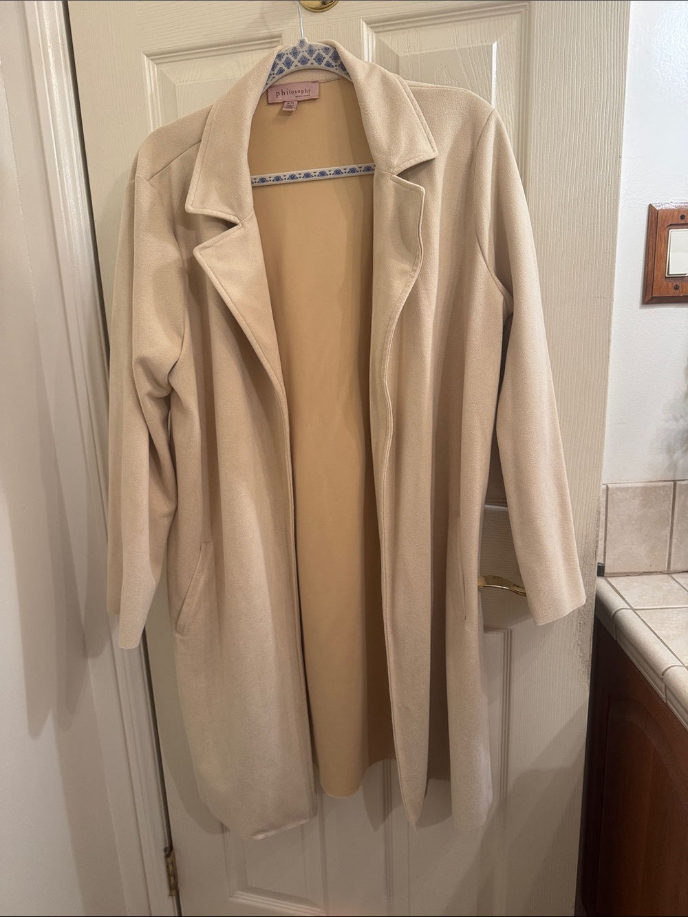 Philosophy Cream Open-Front Trench Coat